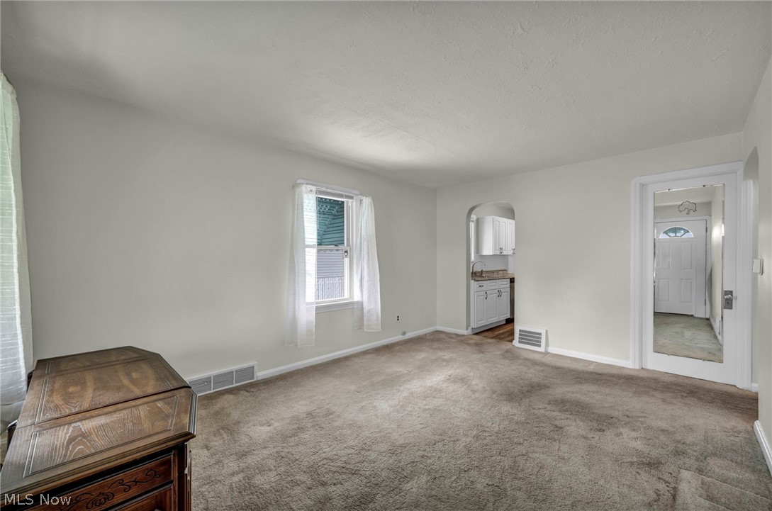 4544 W 148th Street Cleveland OH 44135