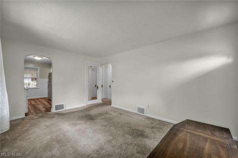 4544 W 148th Street Cleveland OH 44135