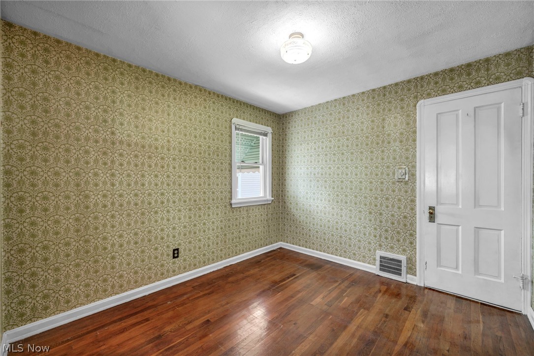 4544 W 148th Street Cleveland OH 44135
