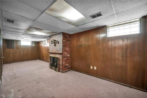 4544 W 148th Street Cleveland OH 44135