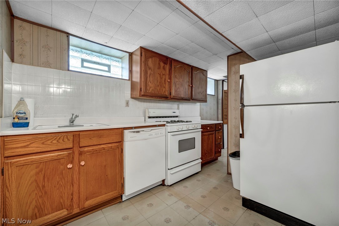 4544 W 148th Street Cleveland OH 44135