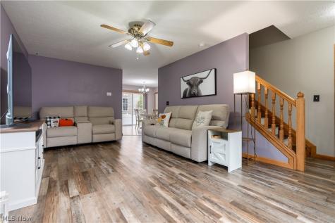 1095 Bennington Court Akron OH 44312