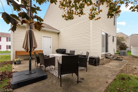 1095 Bennington Court Akron OH 44312