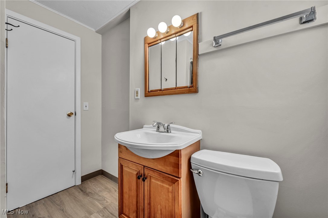 8564 Cedar Road Chesterland OH 44026