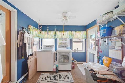 1933 9th Street Cuyahoga Falls OH 44221
