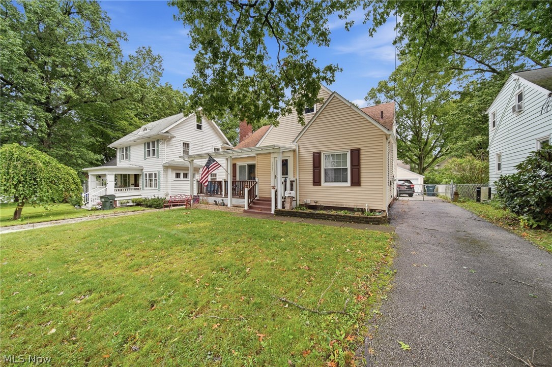 1933 9th Street Cuyahoga Falls OH 44221