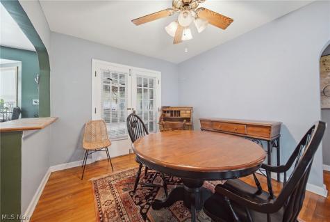 1933 9th Street Cuyahoga Falls OH 44221