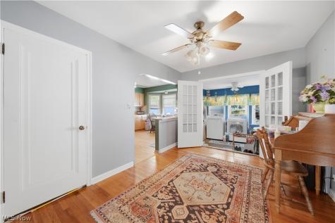 1933 9th Street Cuyahoga Falls OH 44221