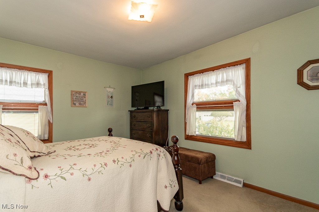 1706 Hawthorne Drive Mayfield Heights OH 44124