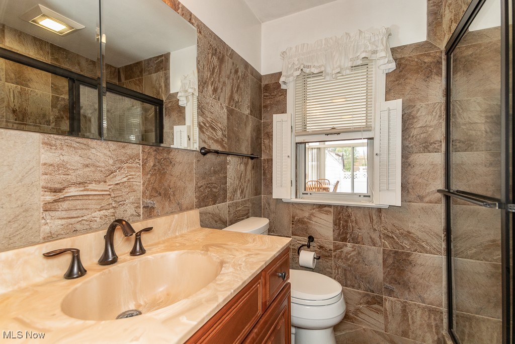 1706 Hawthorne Drive Mayfield Heights OH 44124