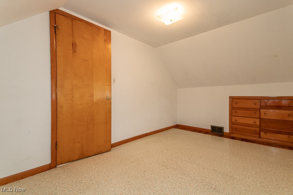 1706 Hawthorne Drive Mayfield Heights OH 44124