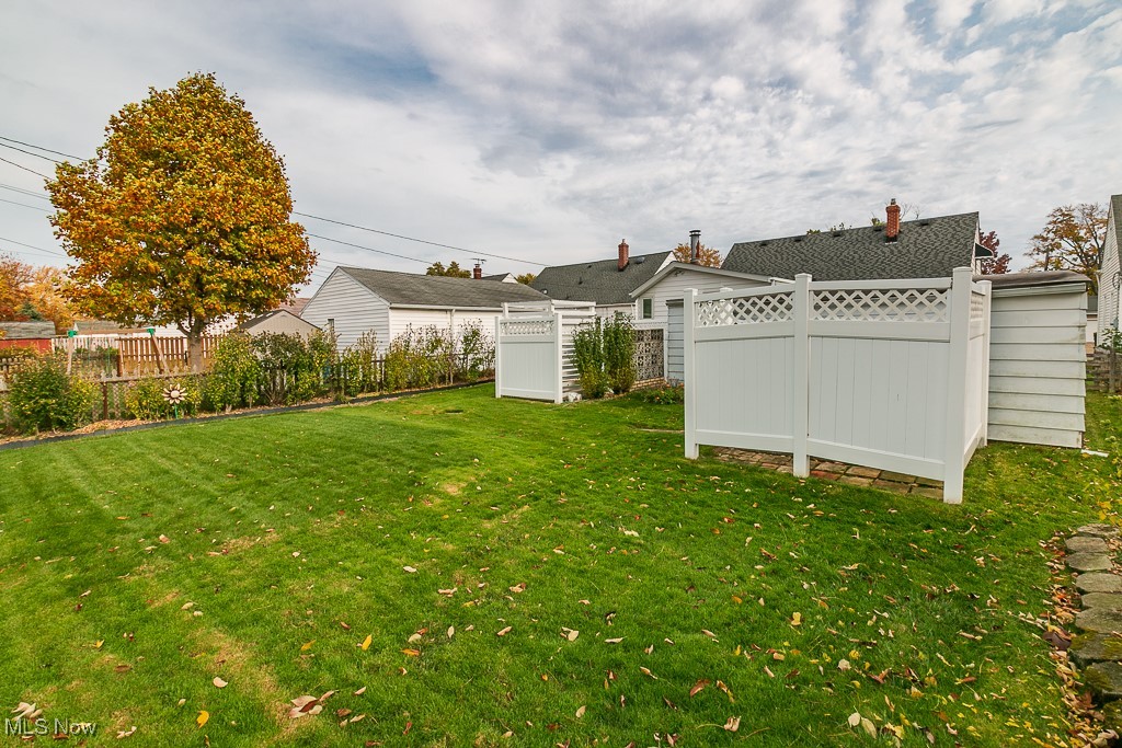 1706 Hawthorne Drive Mayfield Heights OH 44124