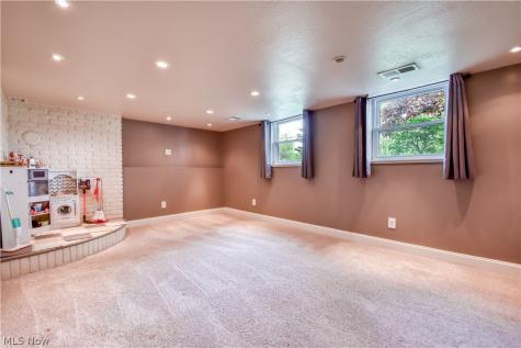 7088 Culver Boulevard Mentor OH 44060