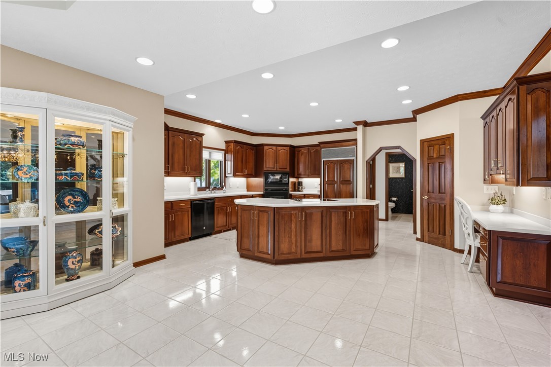 31072 Riviera Lane Westlake OH 44145