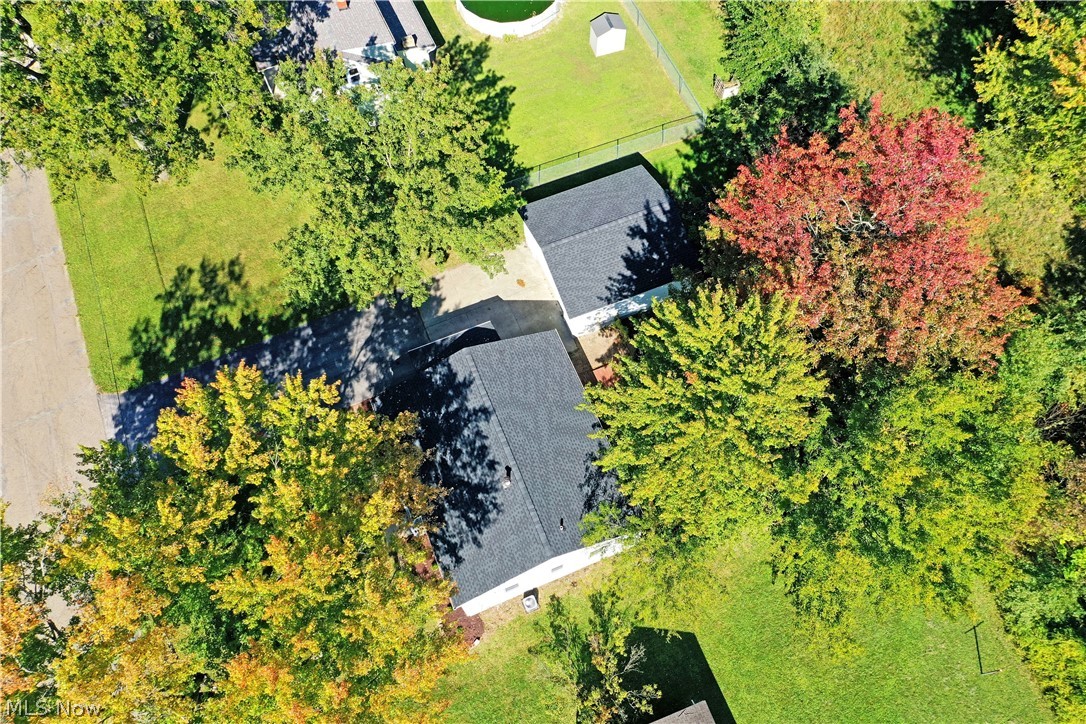 4944 Myrtle Avenue NW Warren OH 44483