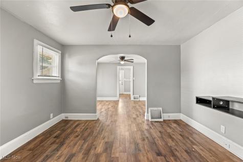 1243 Herberich Avenue Akron OH 44301