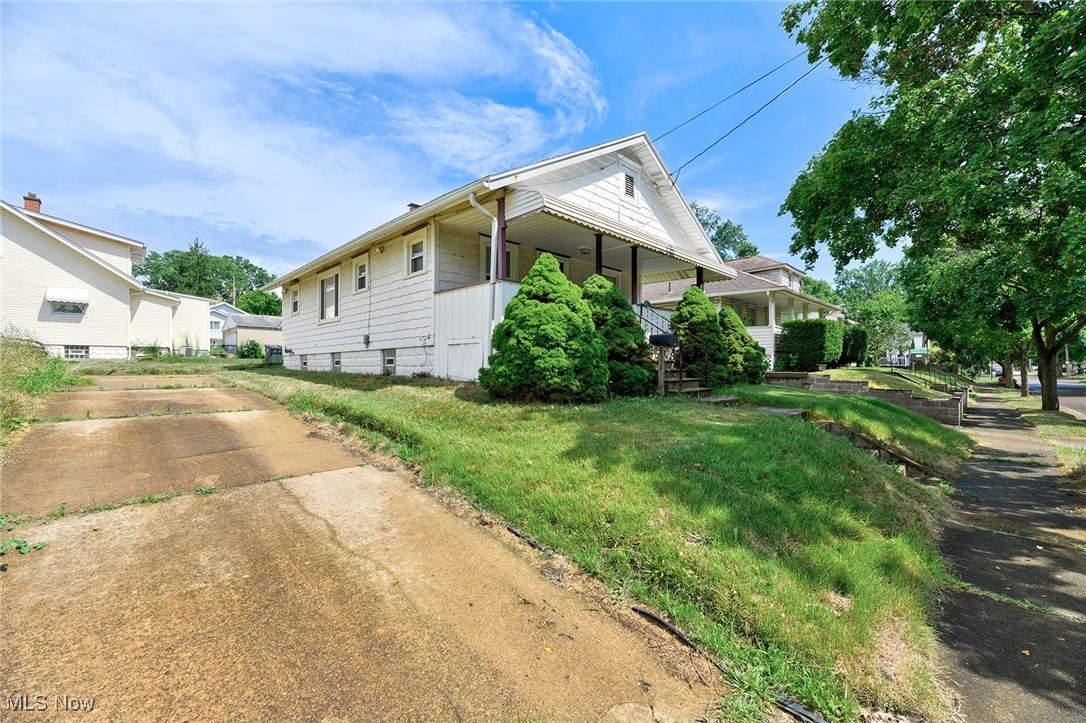 1243 Herberich Avenue Akron OH 44301