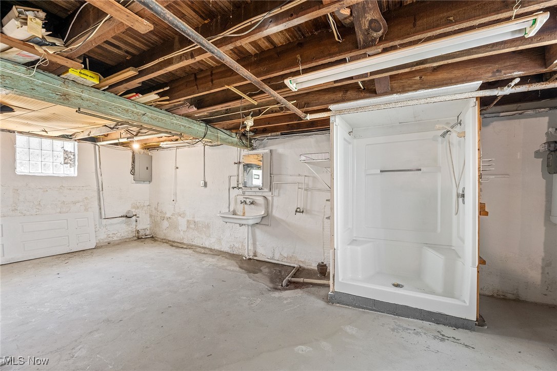 1243 Herberich Avenue Akron OH 44301