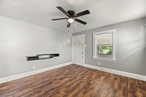 1243 Herberich Avenue Akron OH 44301