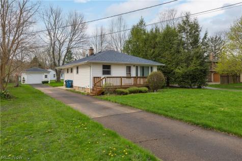 24321 Normandy Drive Olmsted Falls OH 44138