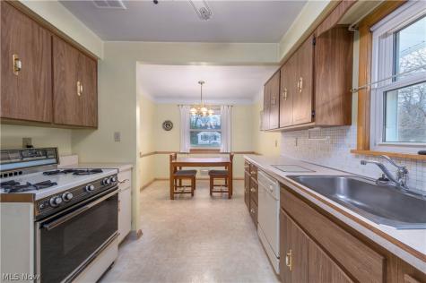 24321 Normandy Drive Olmsted Falls OH 44138