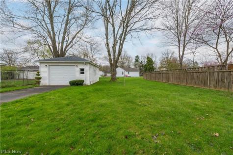 24321 Normandy Drive Olmsted Falls OH 44138