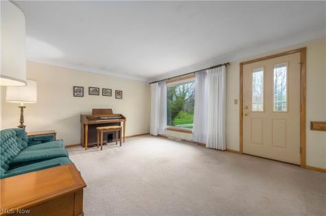 24321 Normandy Drive Olmsted Falls OH 44138