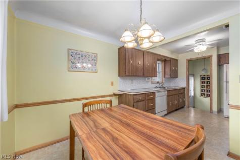 24321 Normandy Drive Olmsted Falls OH 44138