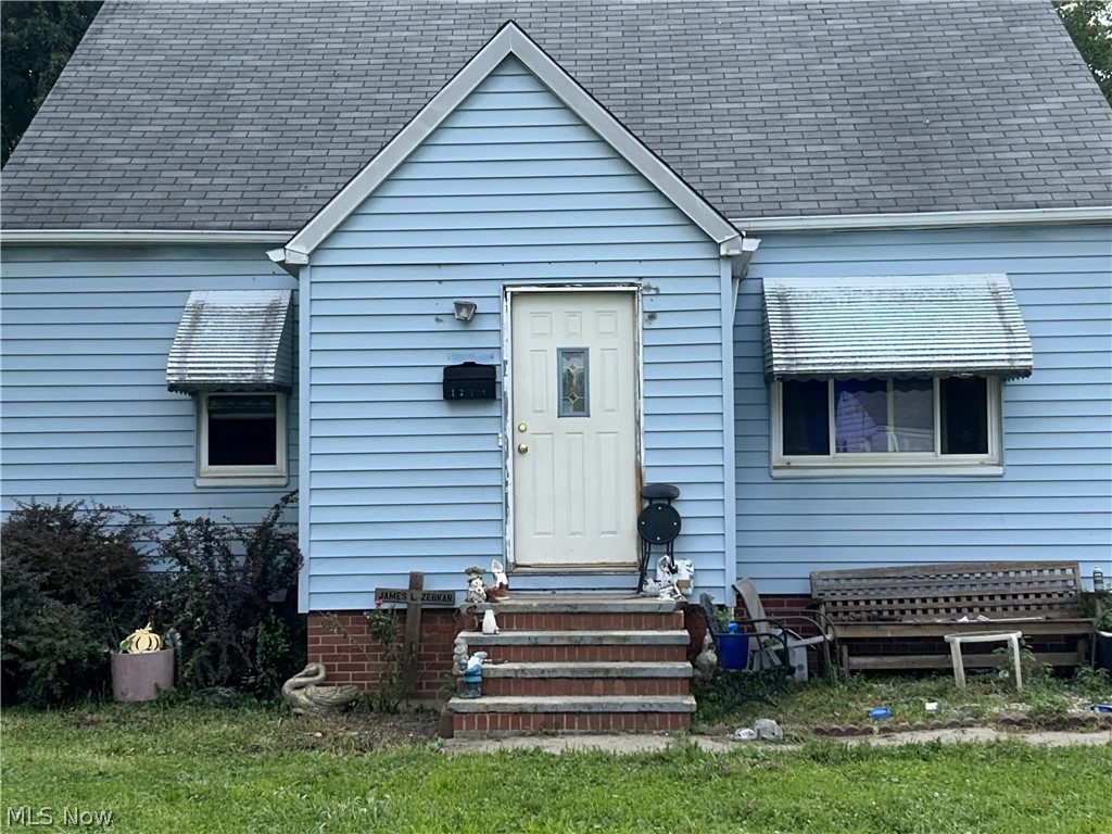 1204 E 351st Street Eastlake OH 44095
