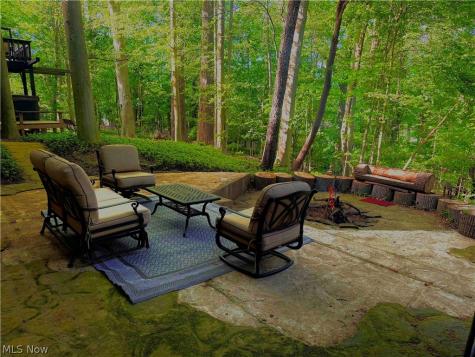 851 Wallwood Drive Akron OH 44321
