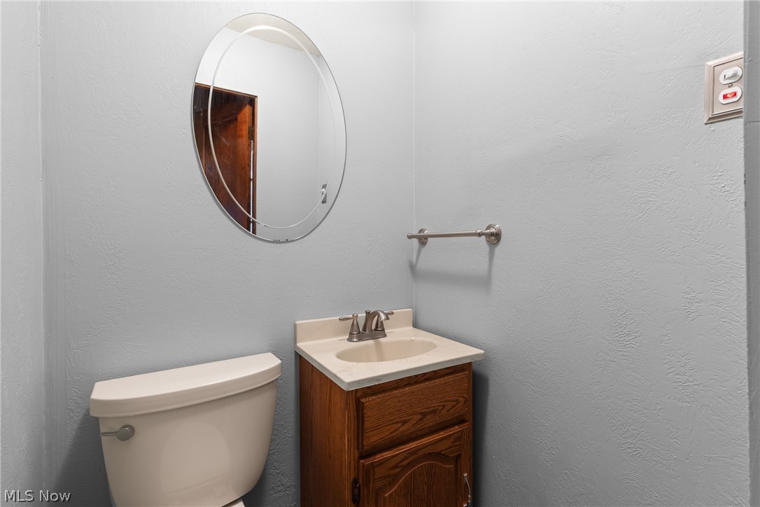 605 Delaware Street Martins Ferry OH 43935