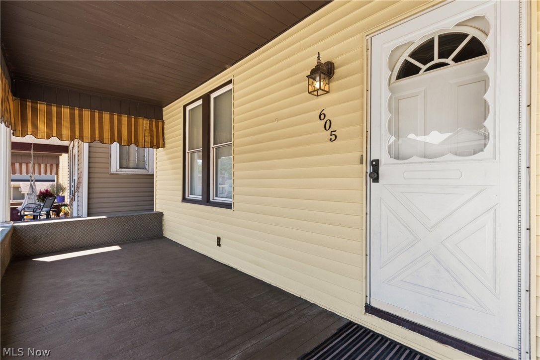 605 Delaware Street Martins Ferry OH 43935