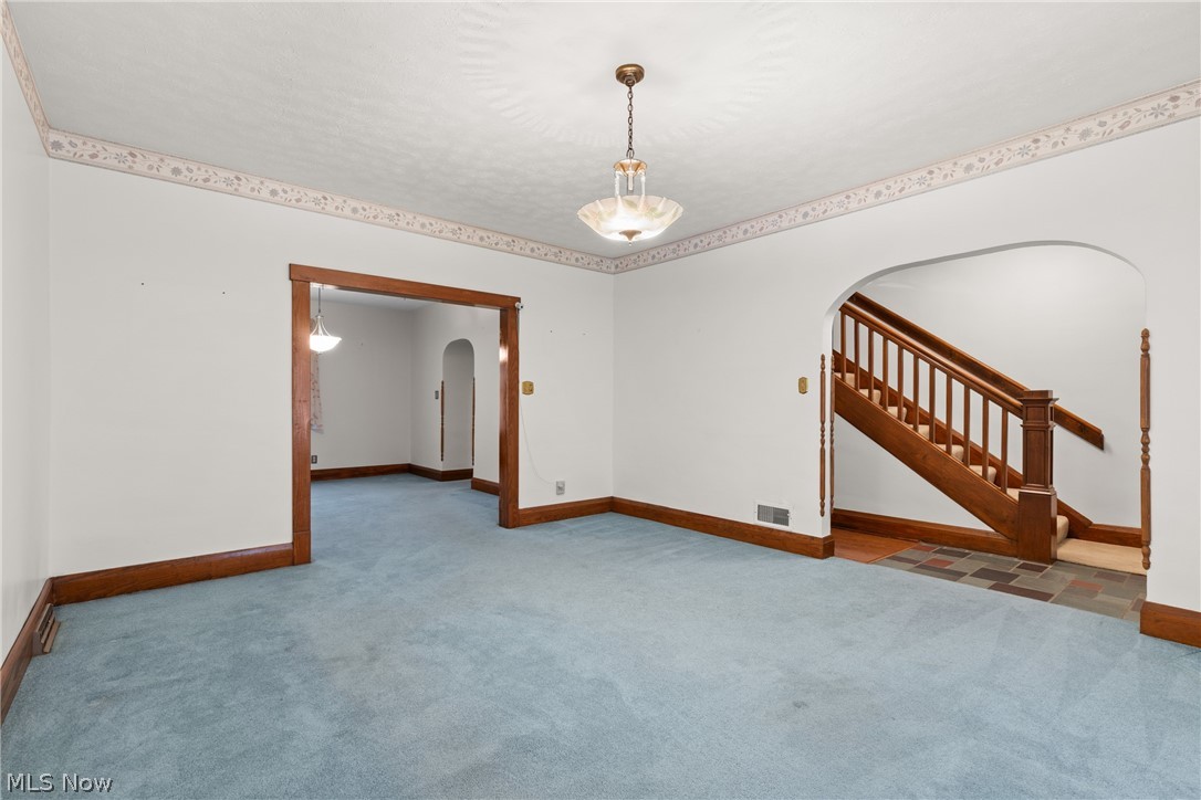 605 Delaware Street Martins Ferry OH 43935