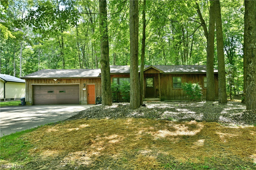 4750 Durst Clagg Road Cortland OH 44410
