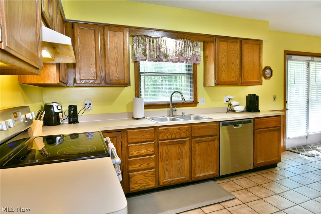 4750 Durst Clagg Road Cortland OH 44410