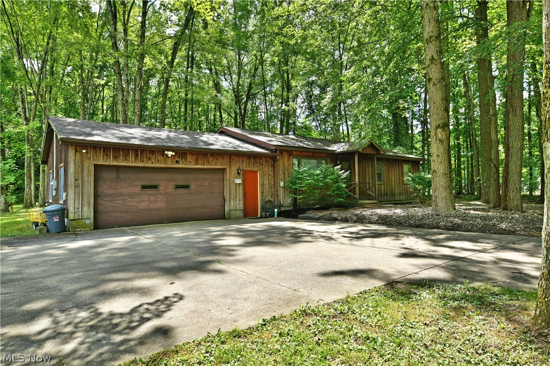 4750 Durst Clagg Road Cortland OH 44410