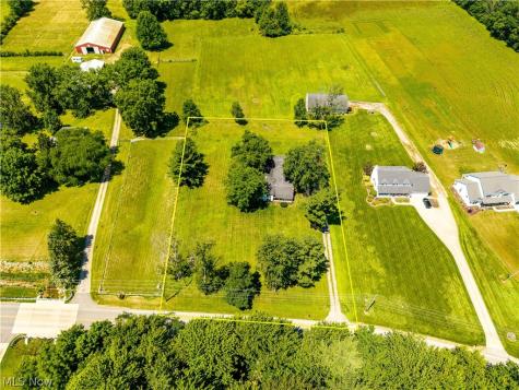 8134 Oberlin Road Elyria OH 44035