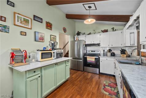 8134 Oberlin Road Elyria OH 44035
