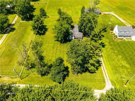8134 Oberlin Road Elyria OH 44035