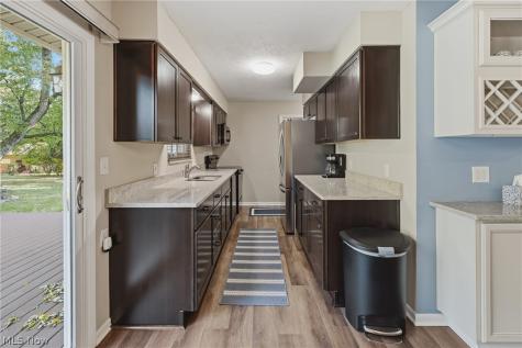 1745 Orchard Drive Akron OH 44333