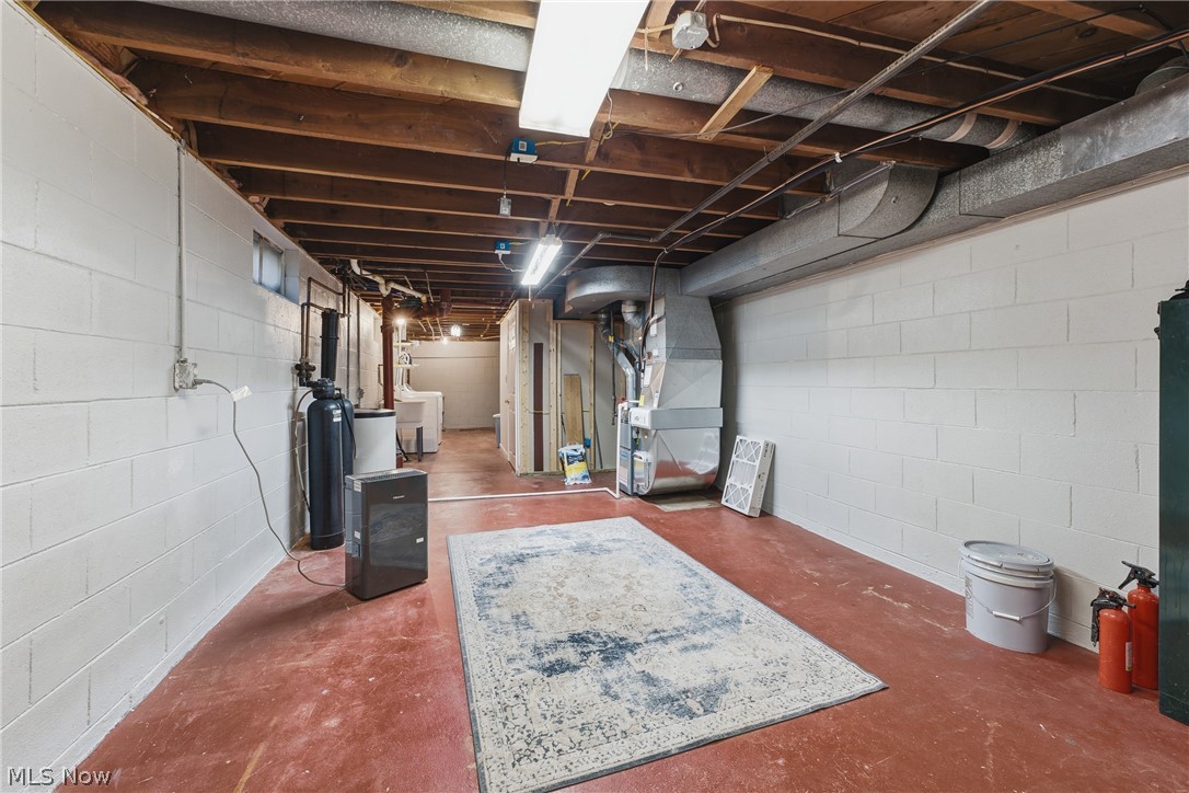 1745 Orchard Drive Akron OH 44333