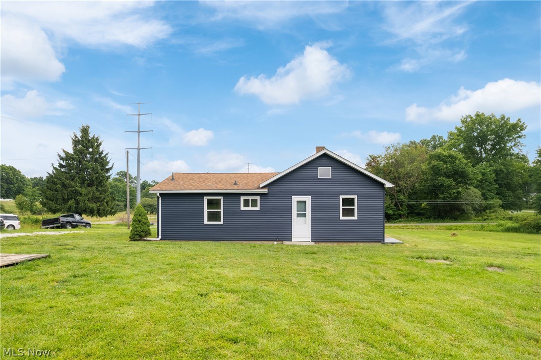 4817 Mcclintocksburg Road Newton Falls OH 44444