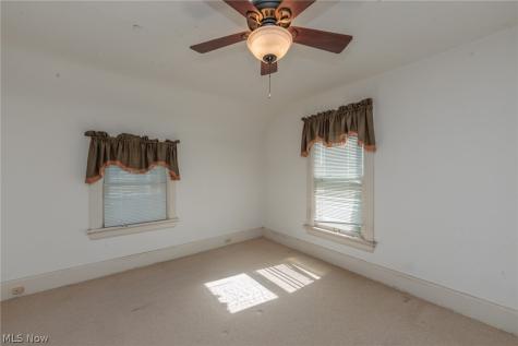 1301 Mathews Avenue Lakewood OH 44107