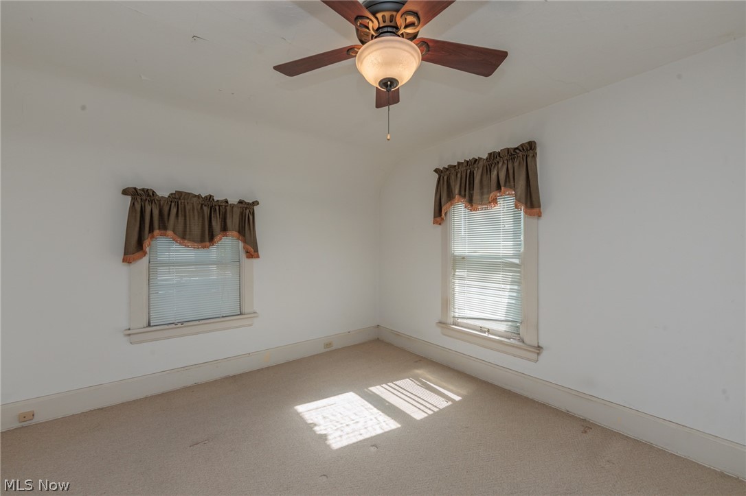 1301 Mathews Avenue Lakewood OH 44107