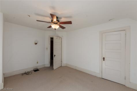 1301 Mathews Avenue Lakewood OH 44107