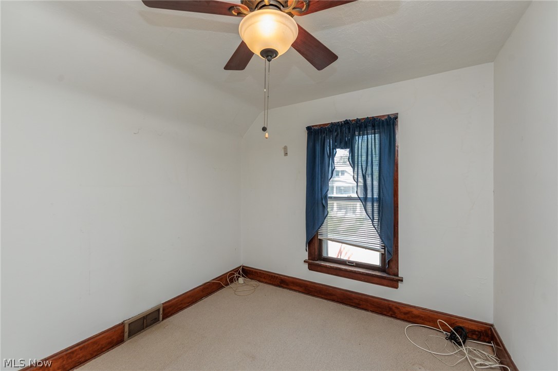 1301 Mathews Avenue Lakewood OH 44107