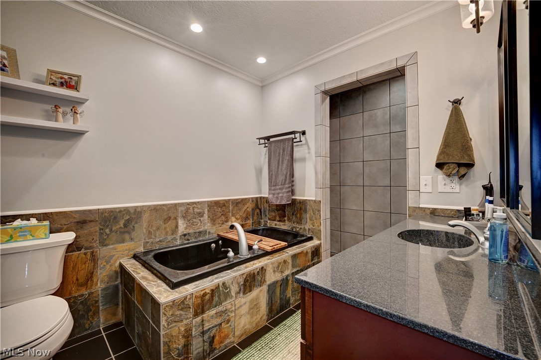 104 Pinedale Drive Dover OH 44622