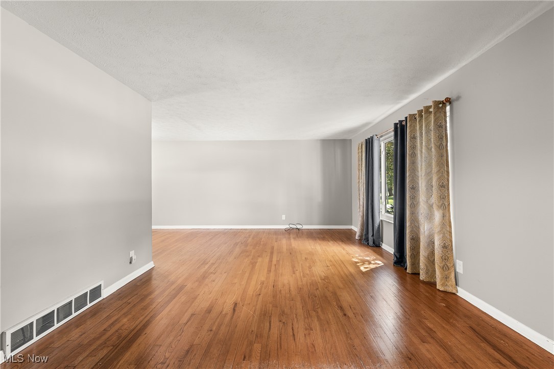 3844 Wallings Road North Royalton OH 44133