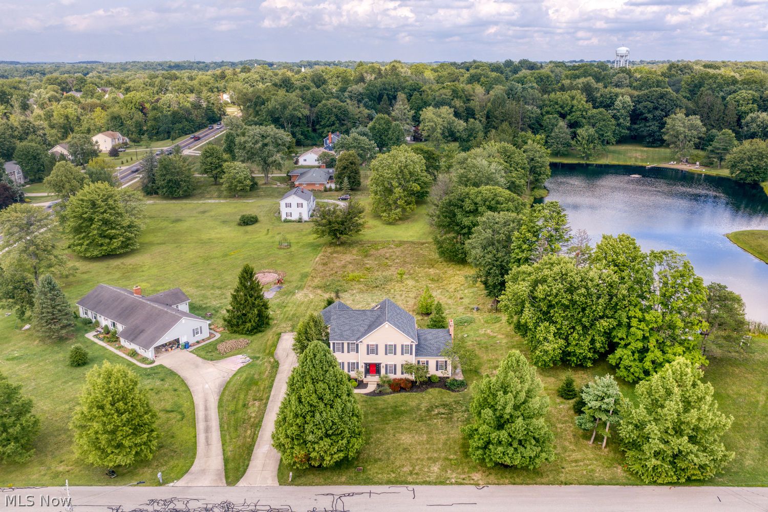 823 Westhaven Drive Hudson OH 44236
