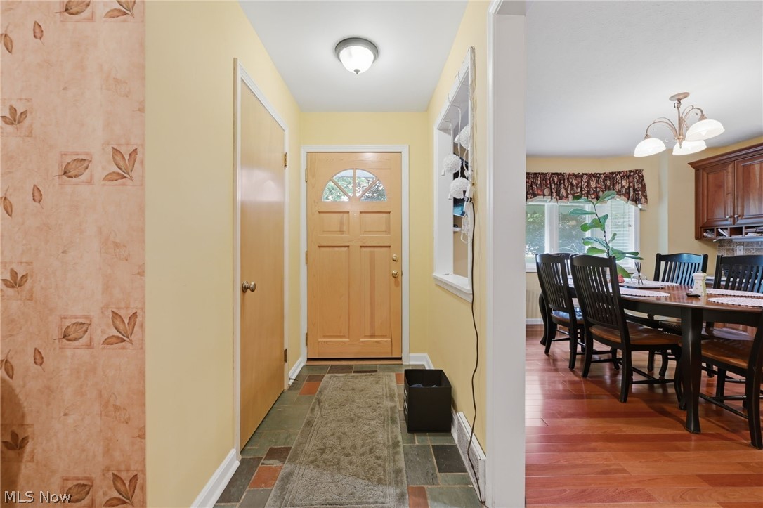 6975 Columbia Road Olmsted Falls OH 44138